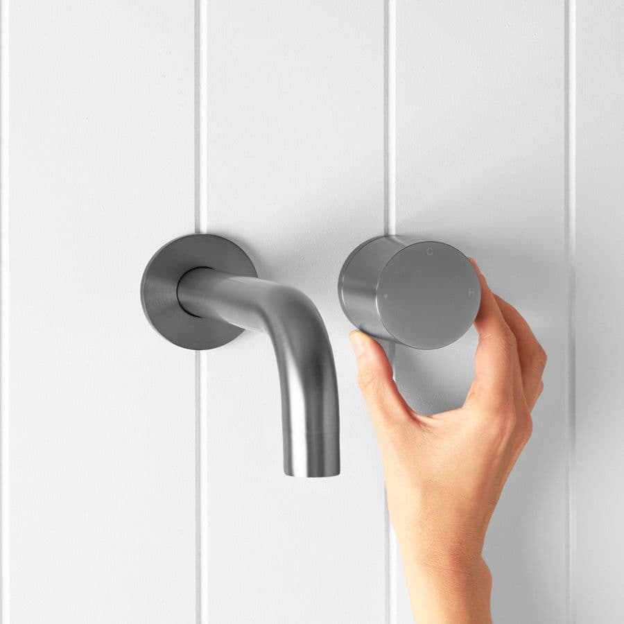 Wall Spout + Progressive Wall Mixer Gunmetal