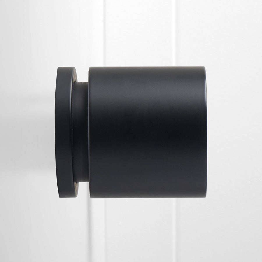 Round Wall Progressive Mixer Matte Black