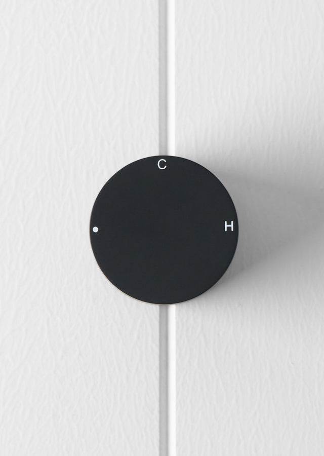 Round Wall Progressive Mixer Matte Black