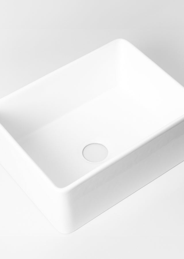 Small Farmhouse Fireclay Sink