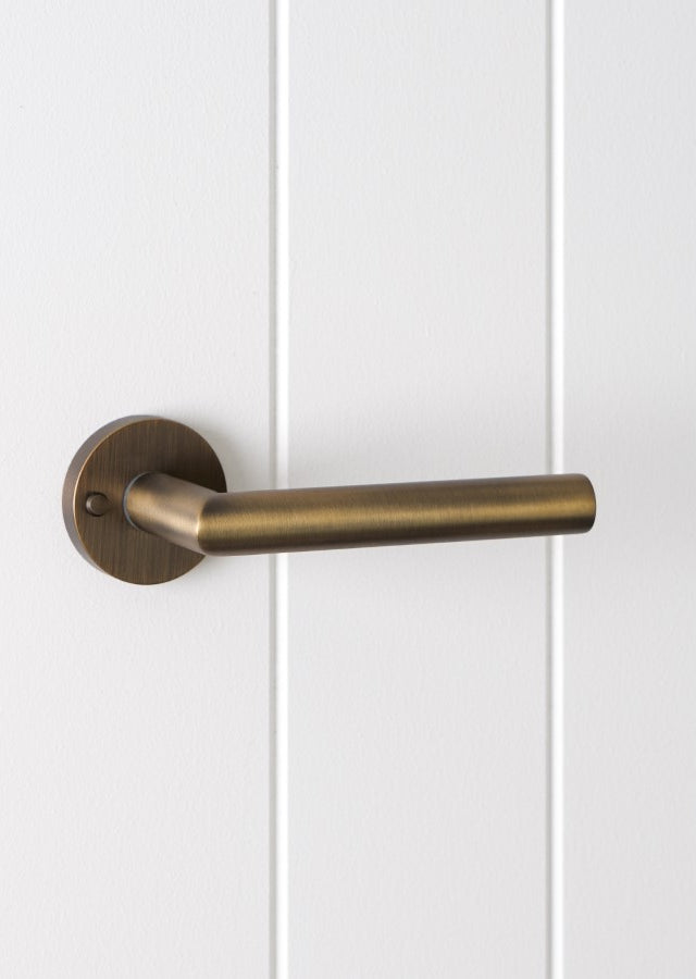 Sydney Door Handle with Lock Antique Brass