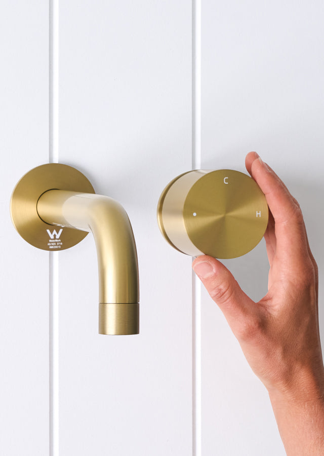 Sydney Wall Spout + Progressive Mixer Brushed Brass