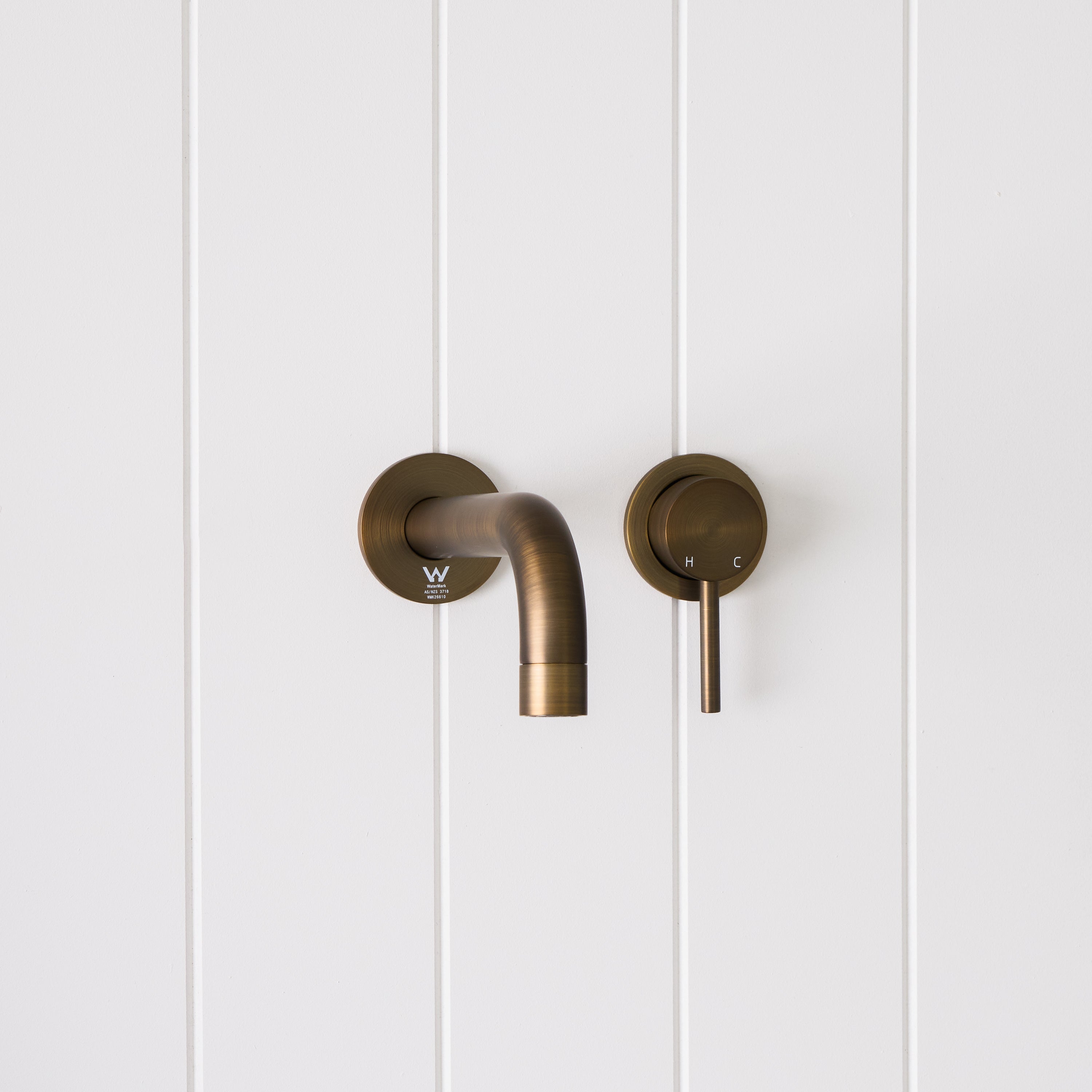 Sydney Wall Spout + Wall Mixer Antique Brass