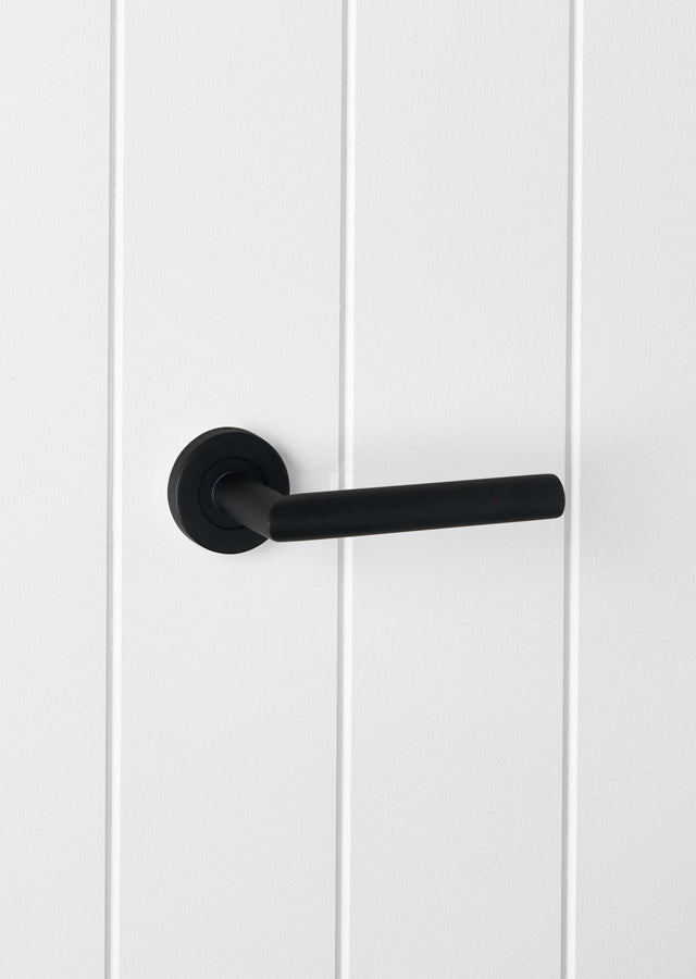 Sydney Door Handle Matte Black