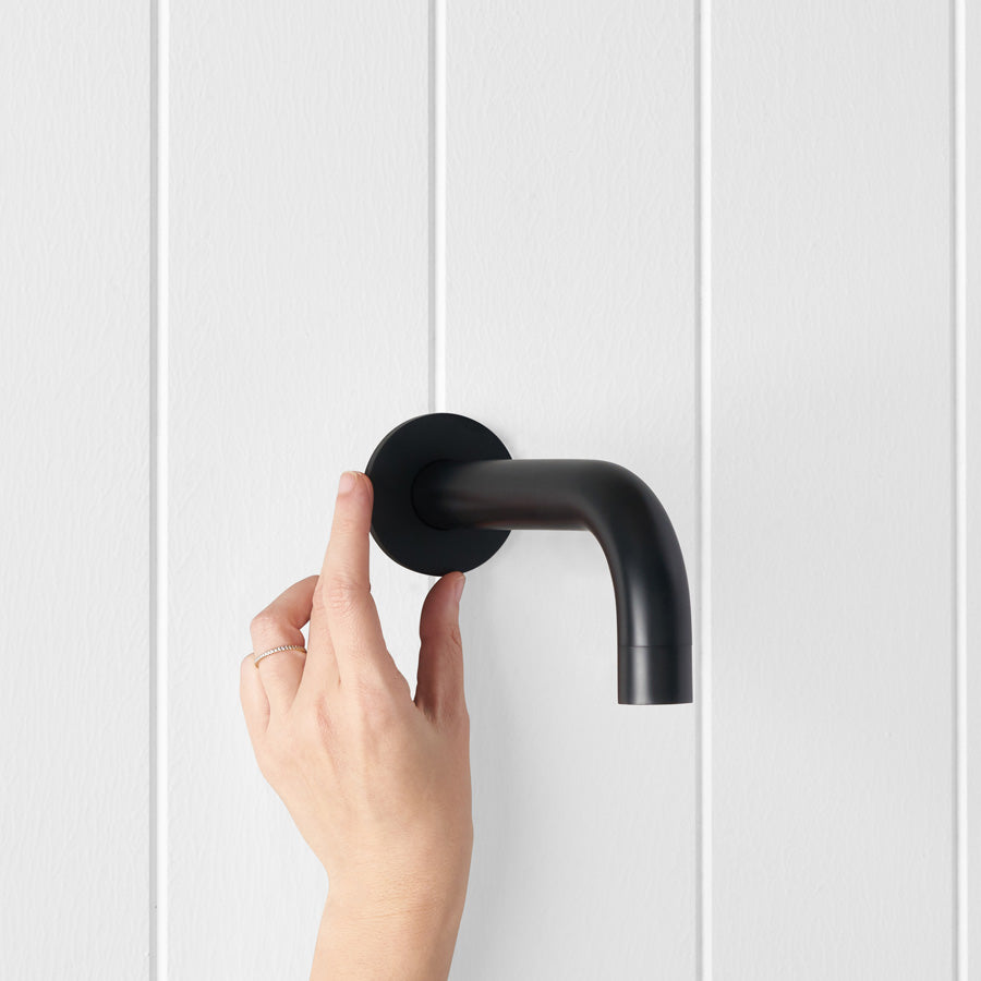 Sydney Wall Spout Matte Black