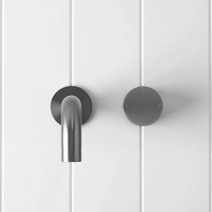 Wall Spout + Progressive Wall Mixer Gunmetal
