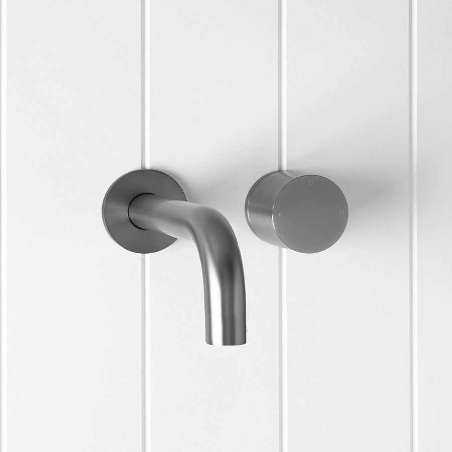 Wall Spout + Progressive Wall Mixer Gunmetal