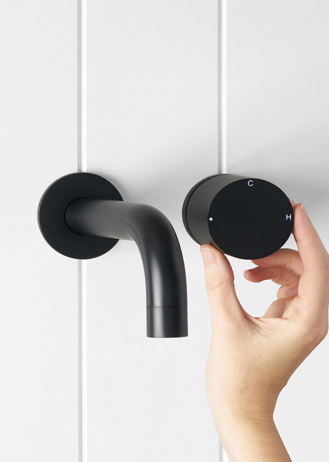 Wall Spout + Progressive Wall Mixer Matte Black