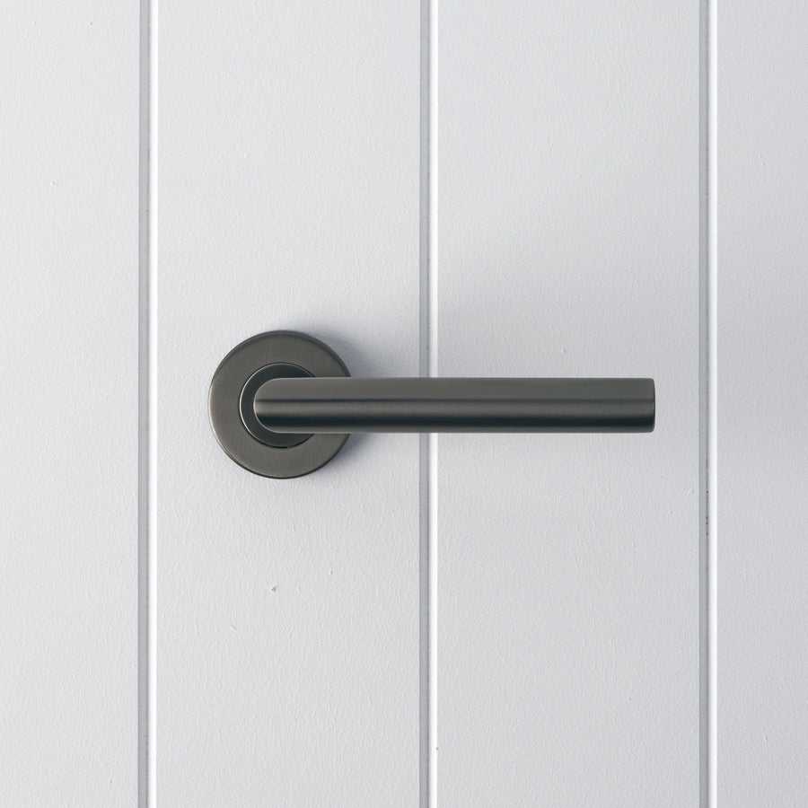 Sydney Door Handle Gunmetal