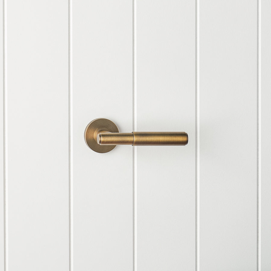 Melbourne Door Handle Antique Brass