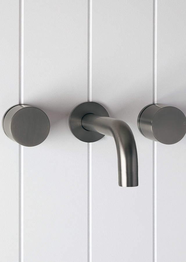 Wall Spout + Round Wall Taps Gunmetal