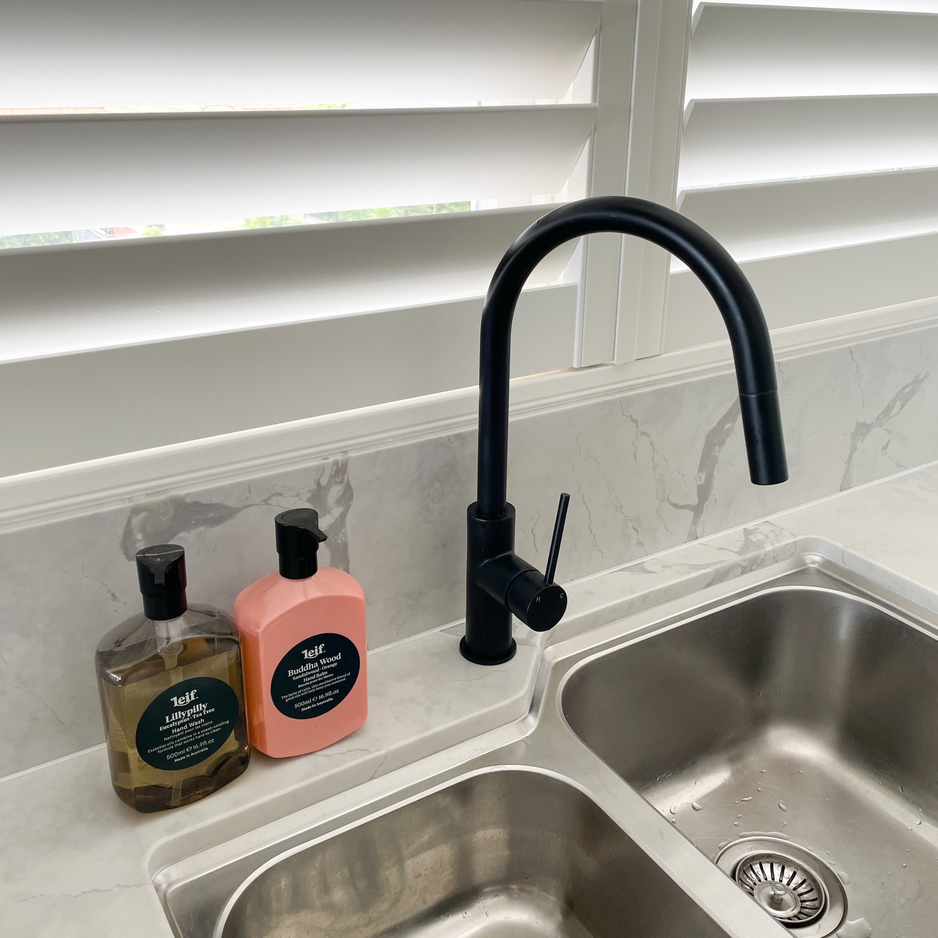Pullout kitchen Mixer Matte Black
